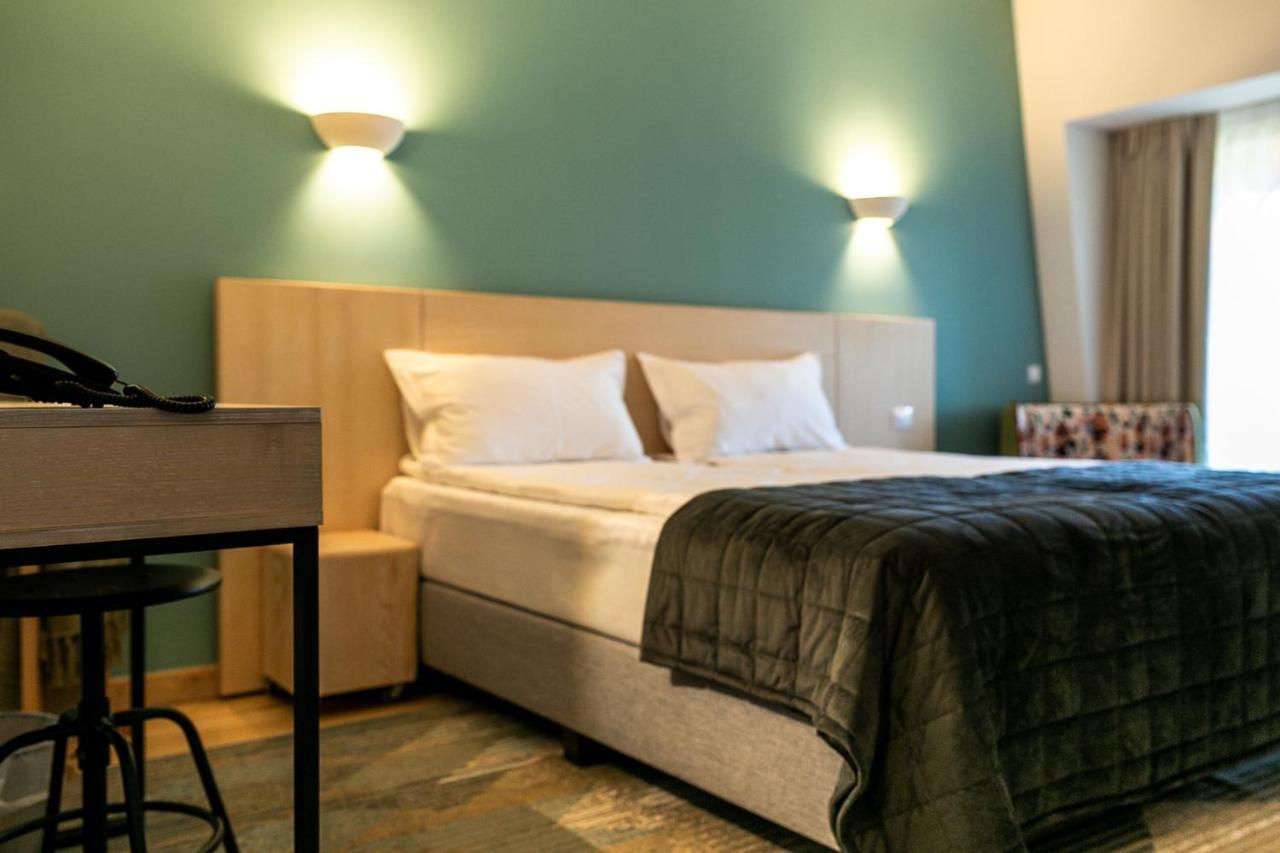 Cuibul De Lemn Hotel Rîşnov Eksteriør billede