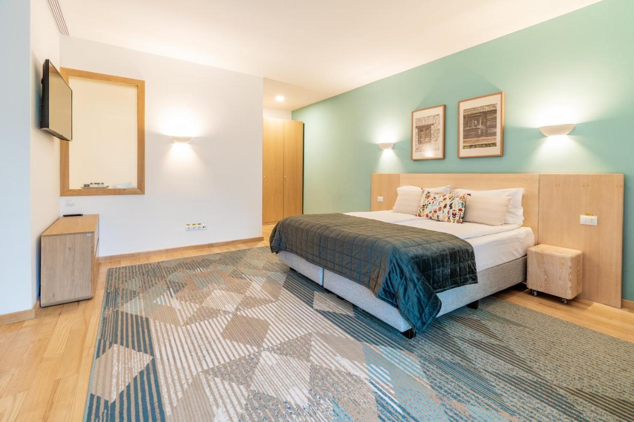 Cuibul De Lemn Hotel Rîşnov Eksteriør billede